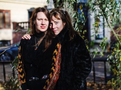 Kristina Sigundsdotter och Ester Eriksson